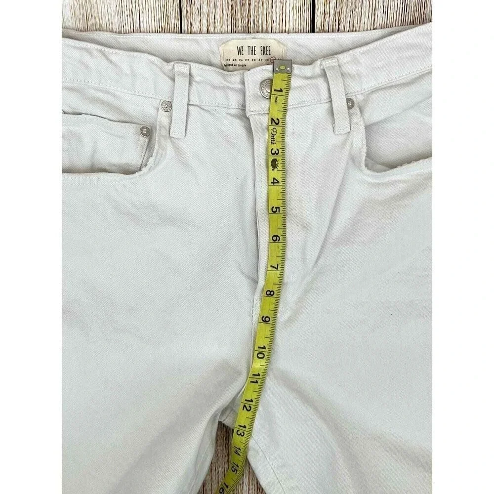 We The Free‎ Jeans Size 31 White Button Fly High Rise Distressed Button Fly